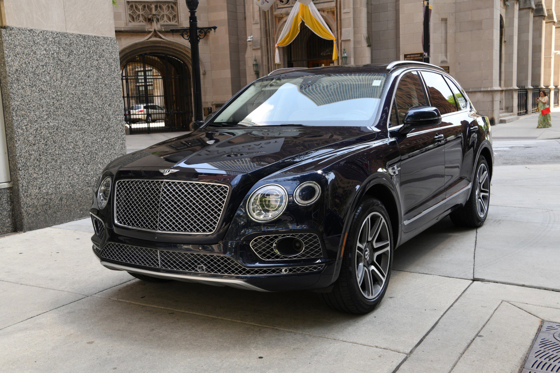 Used 2018 Bentley Bentayga