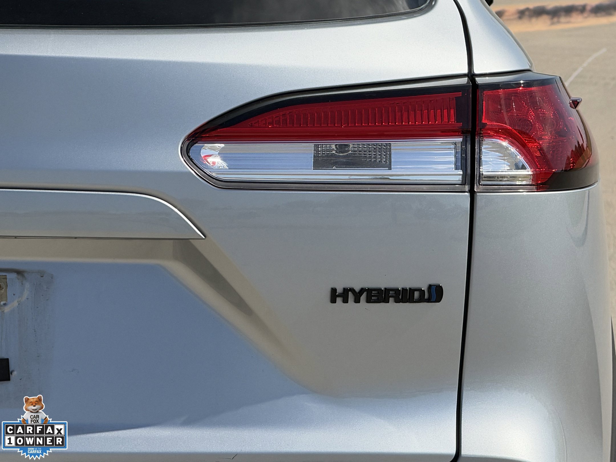 Used 2024 Toyota Corolla Cross AWD Hybrid image 10