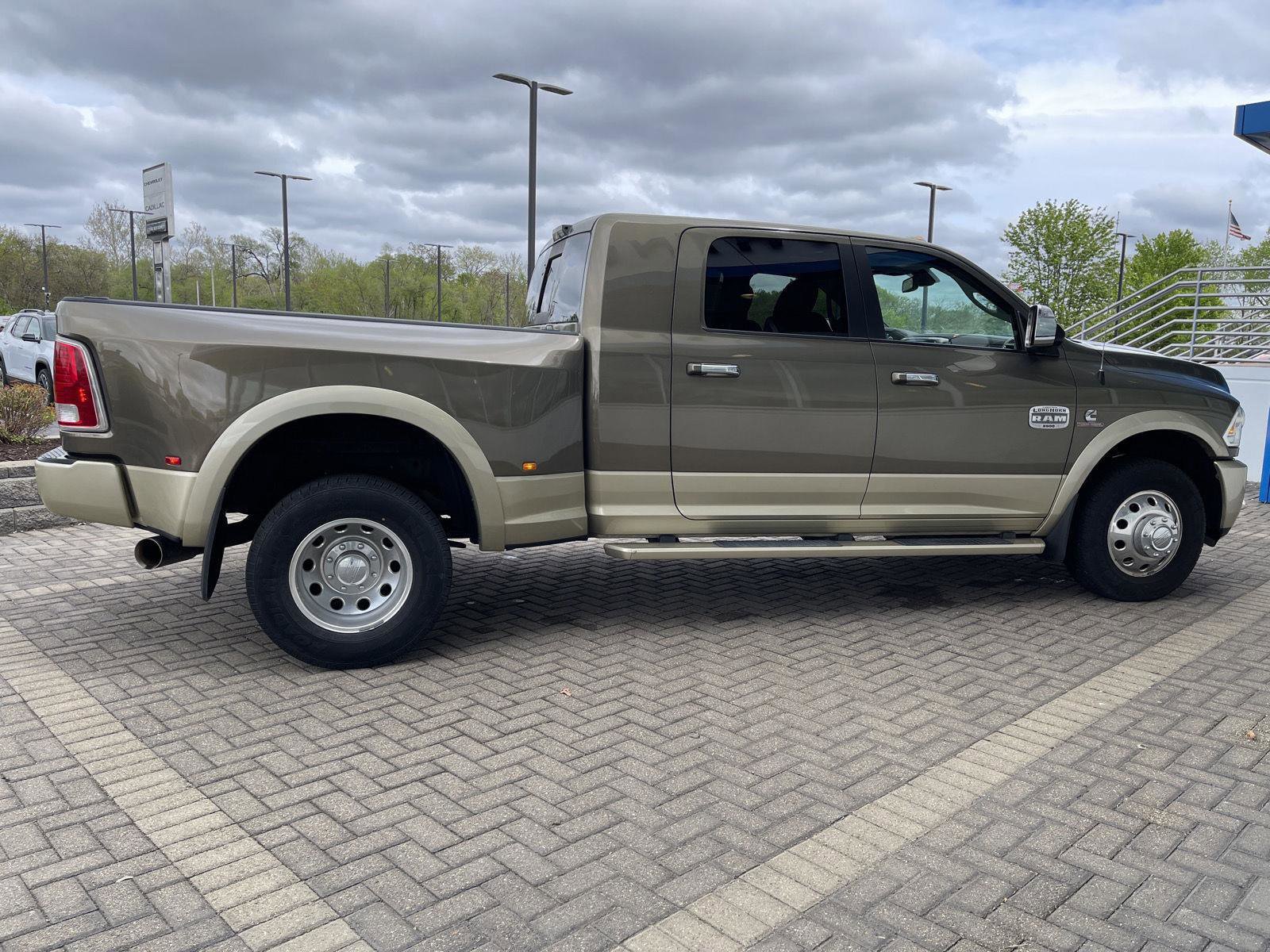 Used 2014 RAM 3500 Laramie Longhorn RWD image 6