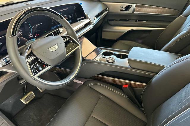 New 2026 Cadillac Vistiq Sport w/ LPO, Floor Liner Package image 10