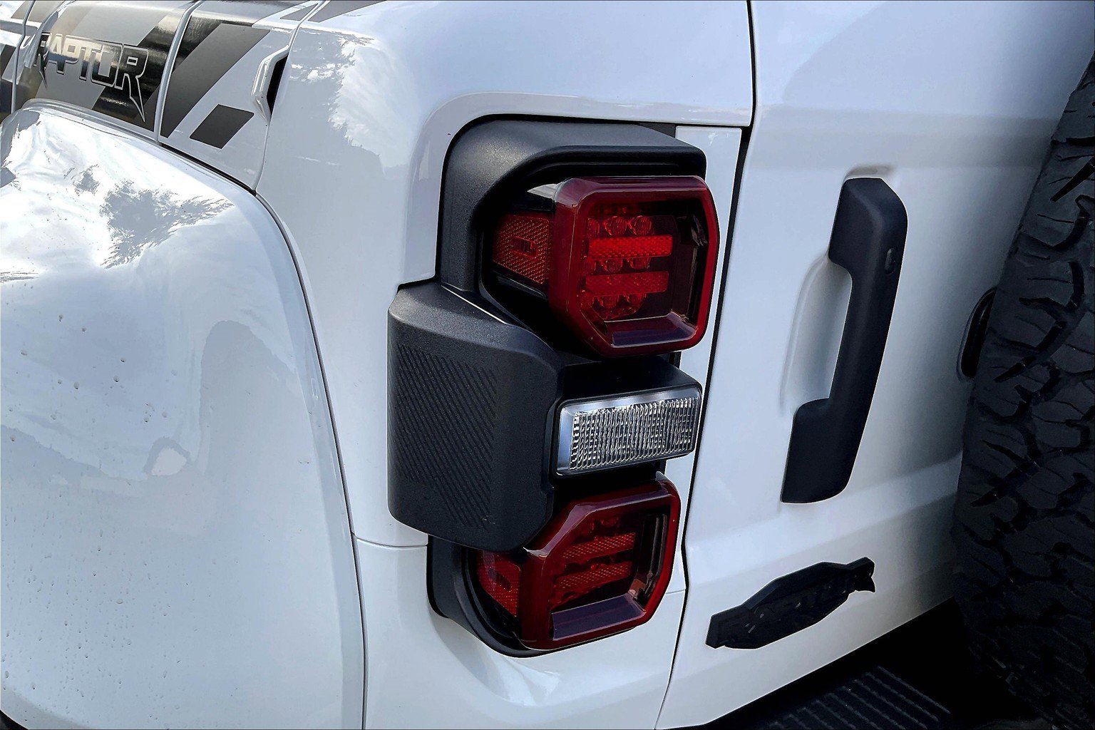 Used 2024 Ford Bronco Raptor w/ Interior Carbon Fiber Pack 6 image 28