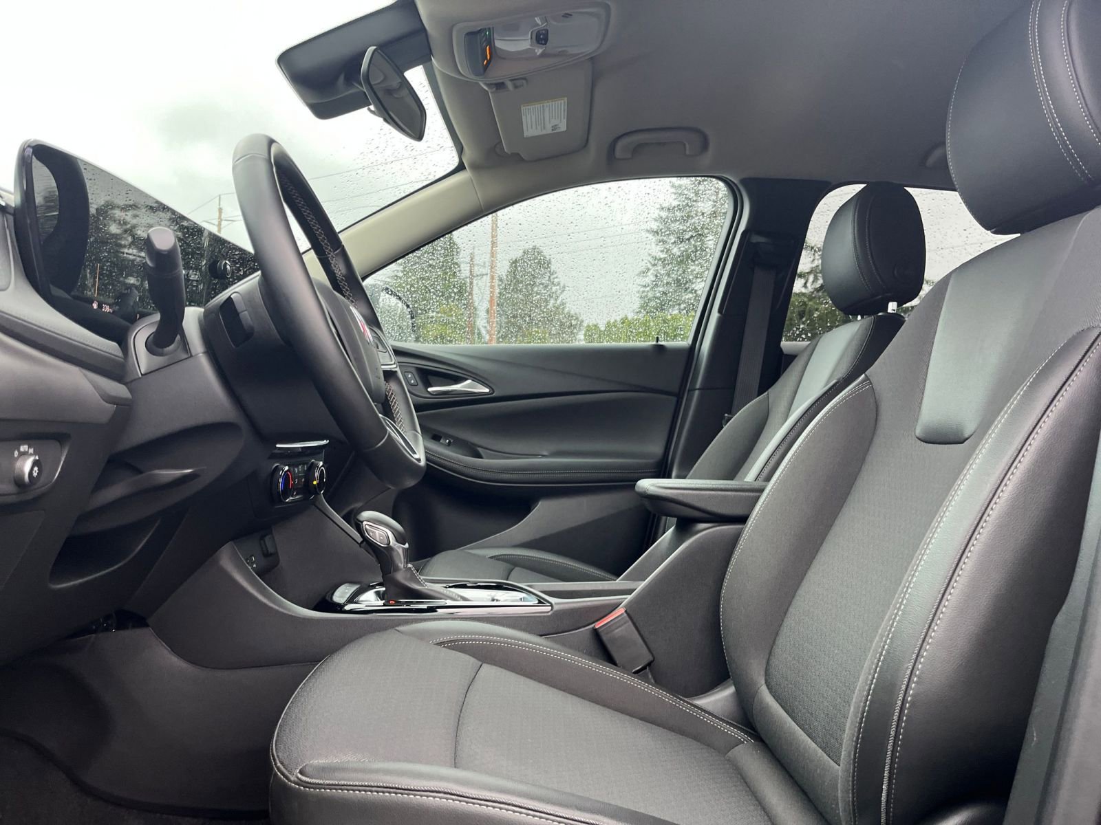 Used 2025 Buick Encore GX Preferred FWD image 25