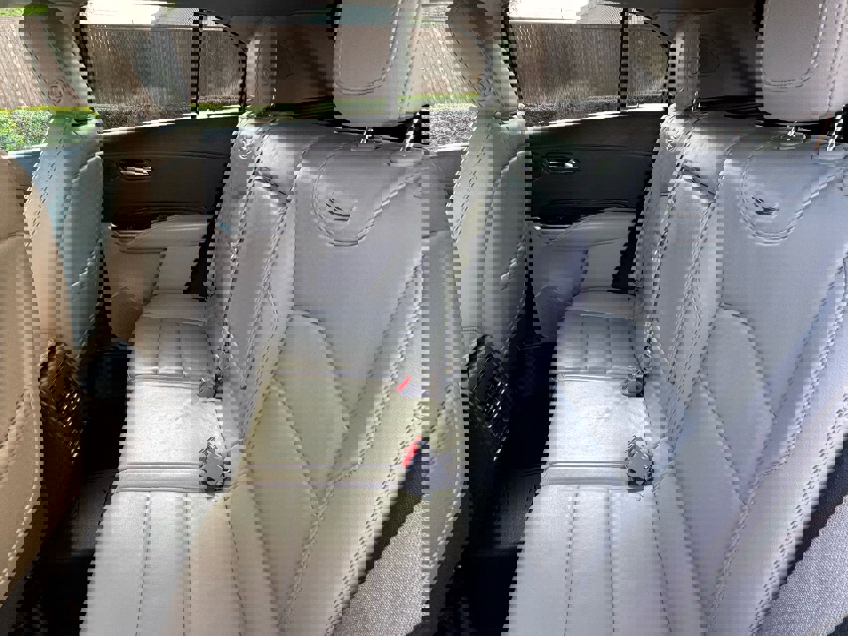 Used 2020 Cadillac XT4 Premium Luxury w/ Driver Awareness Package FWD image 33