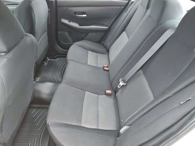 Used 2023 Nissan Sentra SV image 21