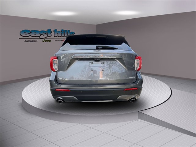 Used 2021 Ford Explorer XLT w/ Equipment Group 202A image 4