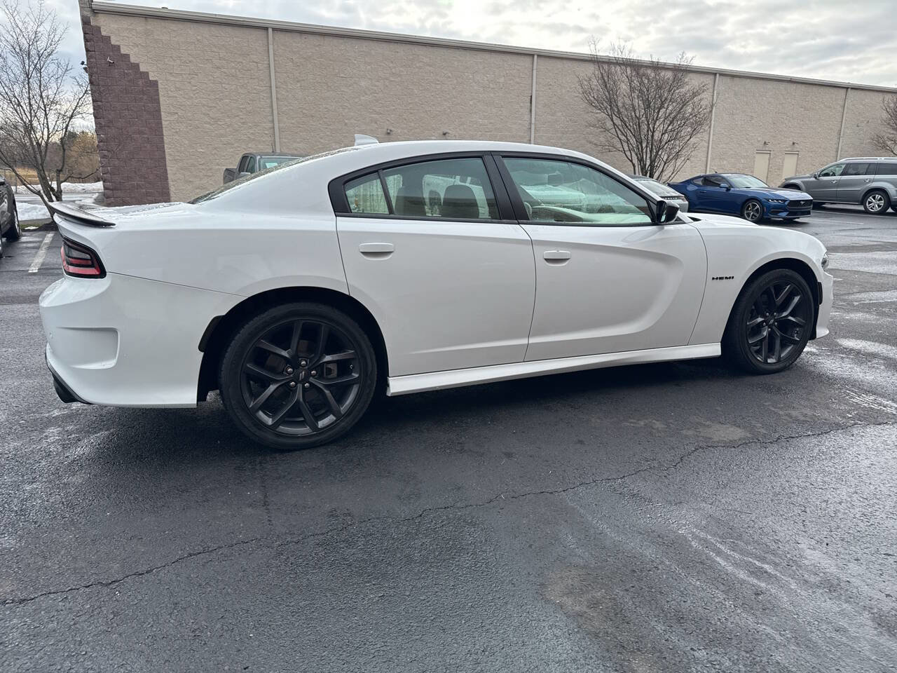 Used 2022 Dodge Charger R/T w/ Plus Group image 10