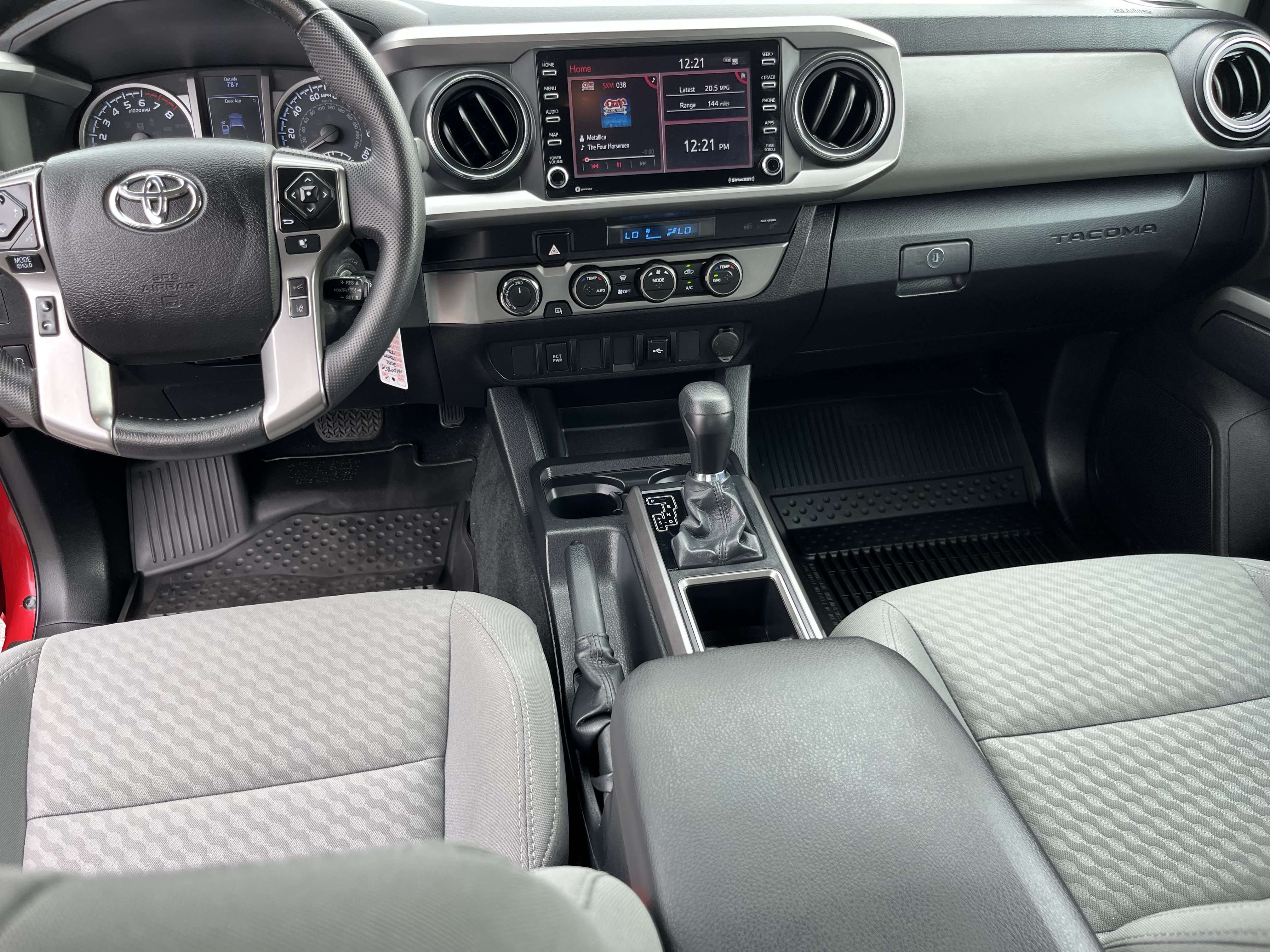 Used 2022 Toyota Tacoma SR5 AWD/4WD image 18