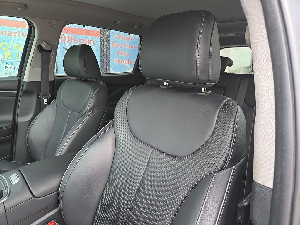 Used 2022 Hyundai Santa Fe Limited FWD image 32
