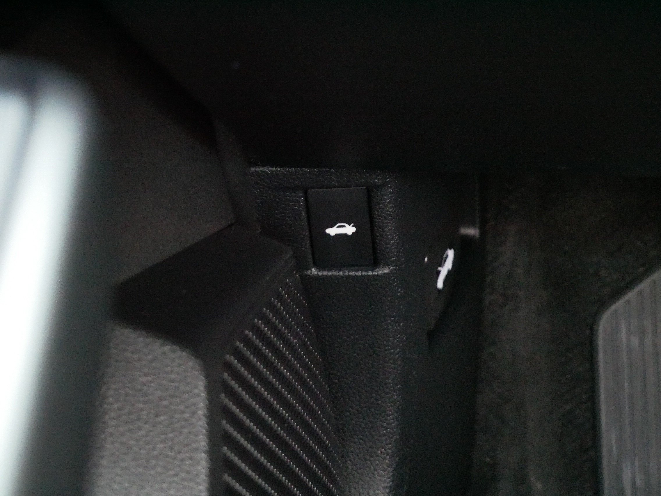 Certified 2023 Honda Accord EX image 27
