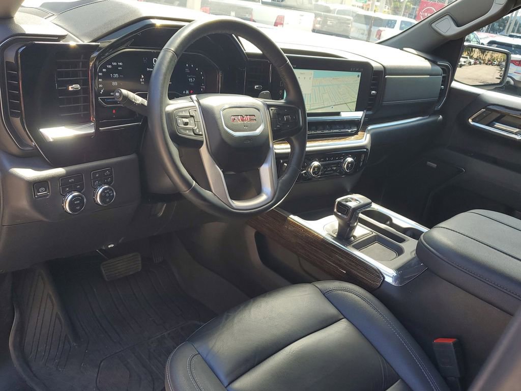 Used 2024 GMC Sierra 1500 Elevation w/ Elevation Premium Package image 23