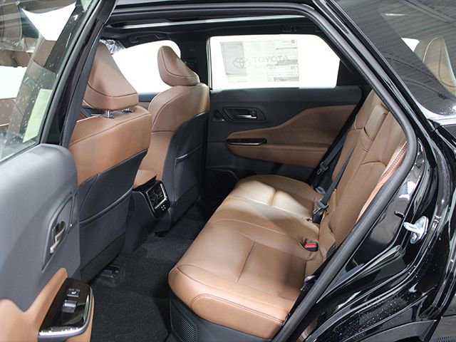 New 2026 Toyota Crown Signia AWD/4WD image 9