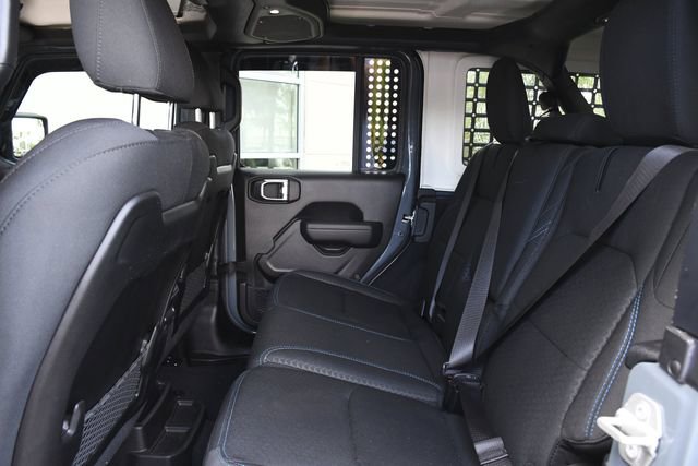 Used 2024 Jeep Wrangler Unlimited Rubicon 4xe w/ Technology Group image 25