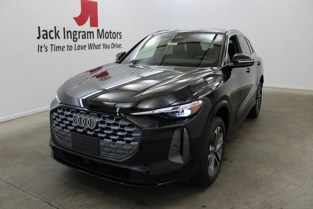 New 2025 Audi Q5 Premium