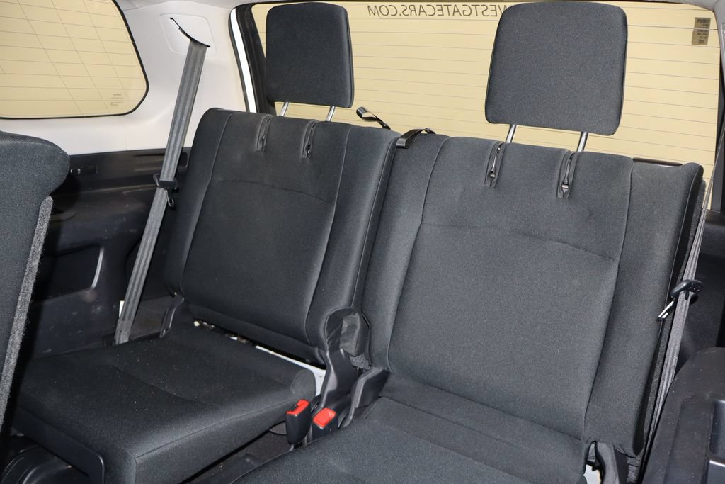 Used 2016 Toyota 4Runner SR5 RWD image 17