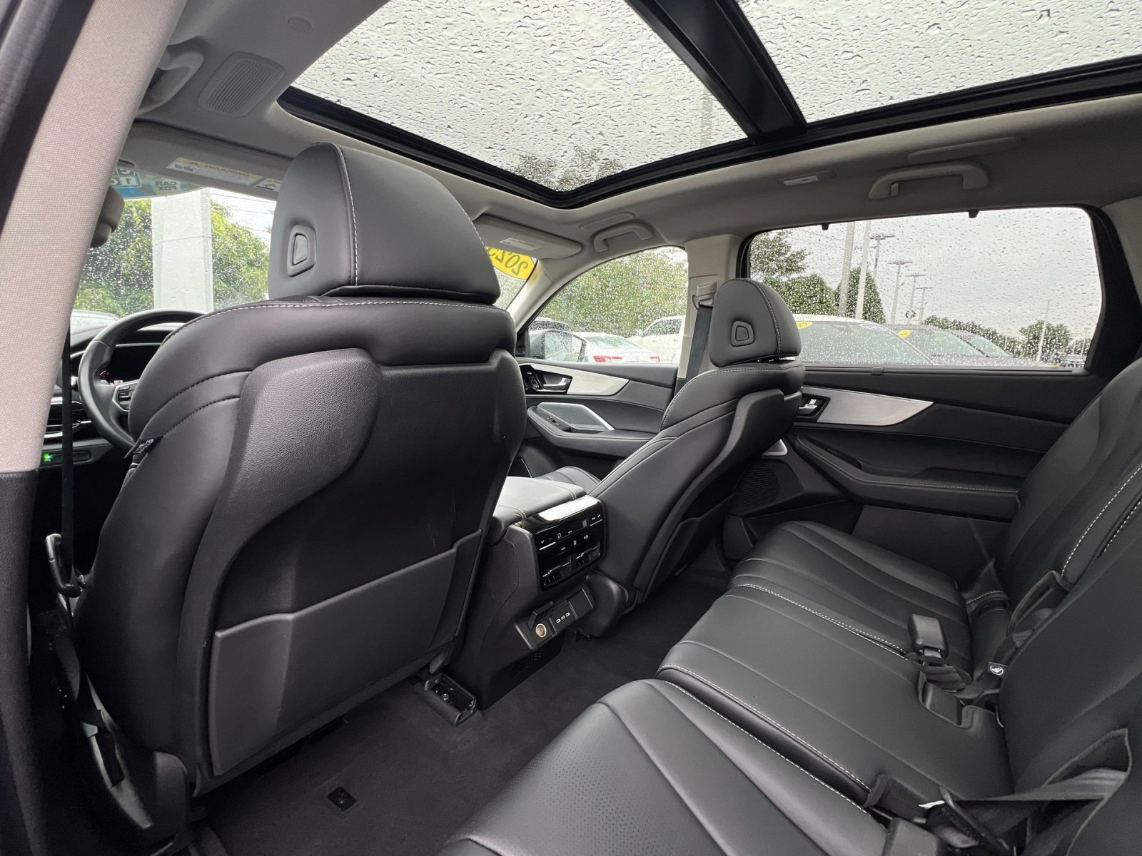 Certified 2025 Acura MDX SH-AWD w/ Technology Package image 27