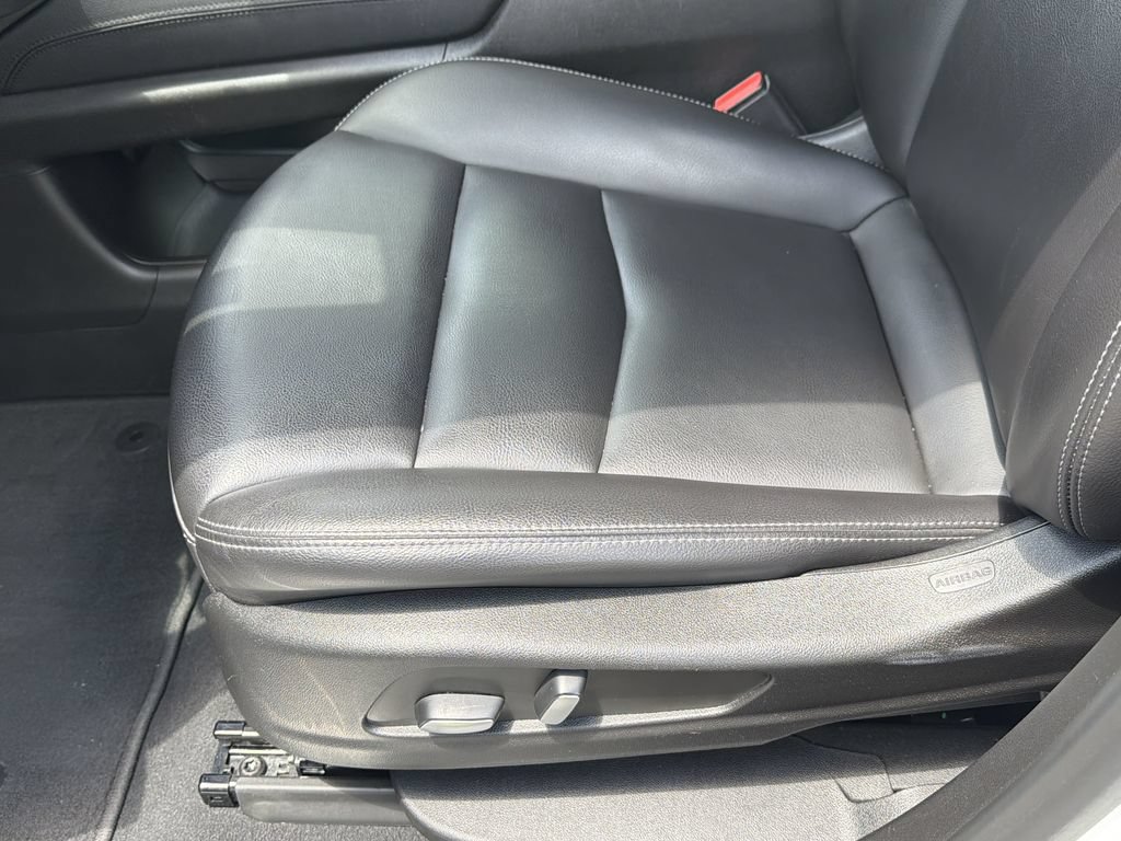Certified 2022 Cadillac XT5 Luxury FWD image 19