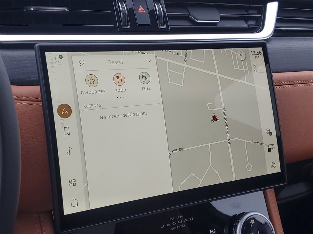 New 2025 Jaguar F-PACE R-Dynamic S image 21