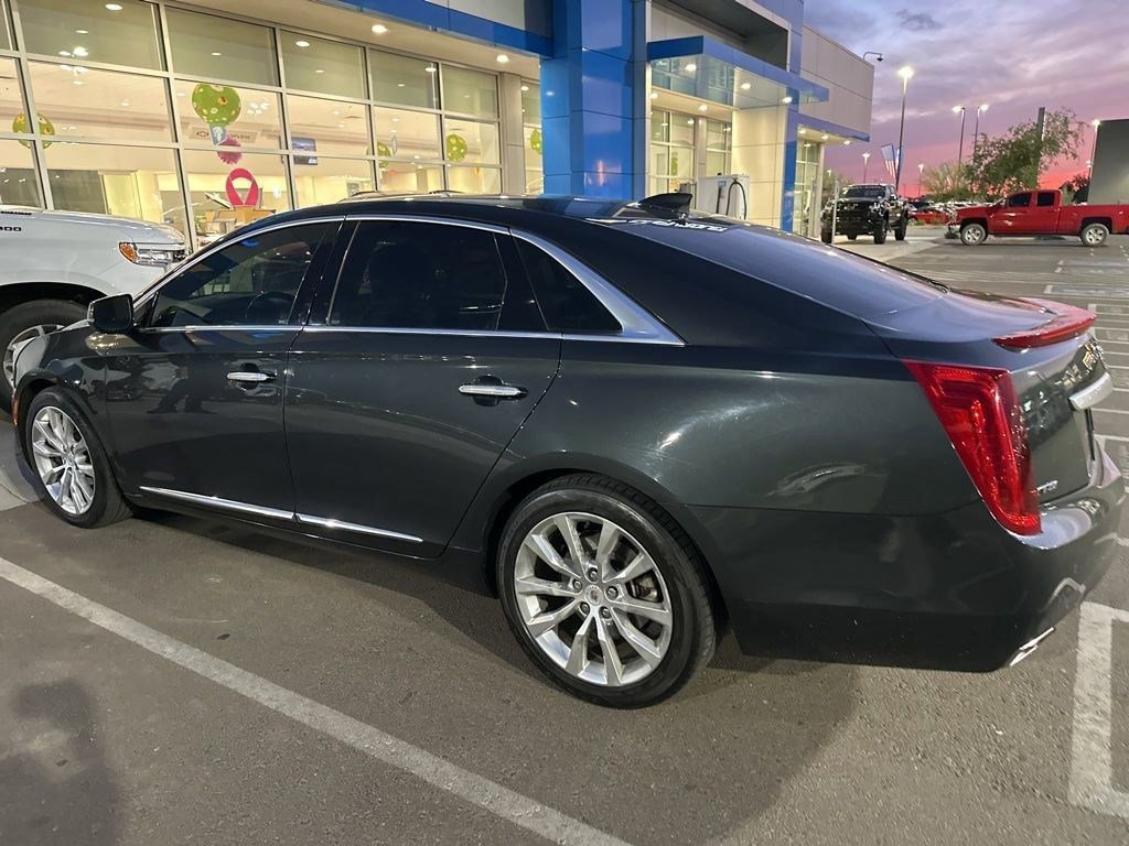 Used 2015 Cadillac XTS Luxury FWD image 3