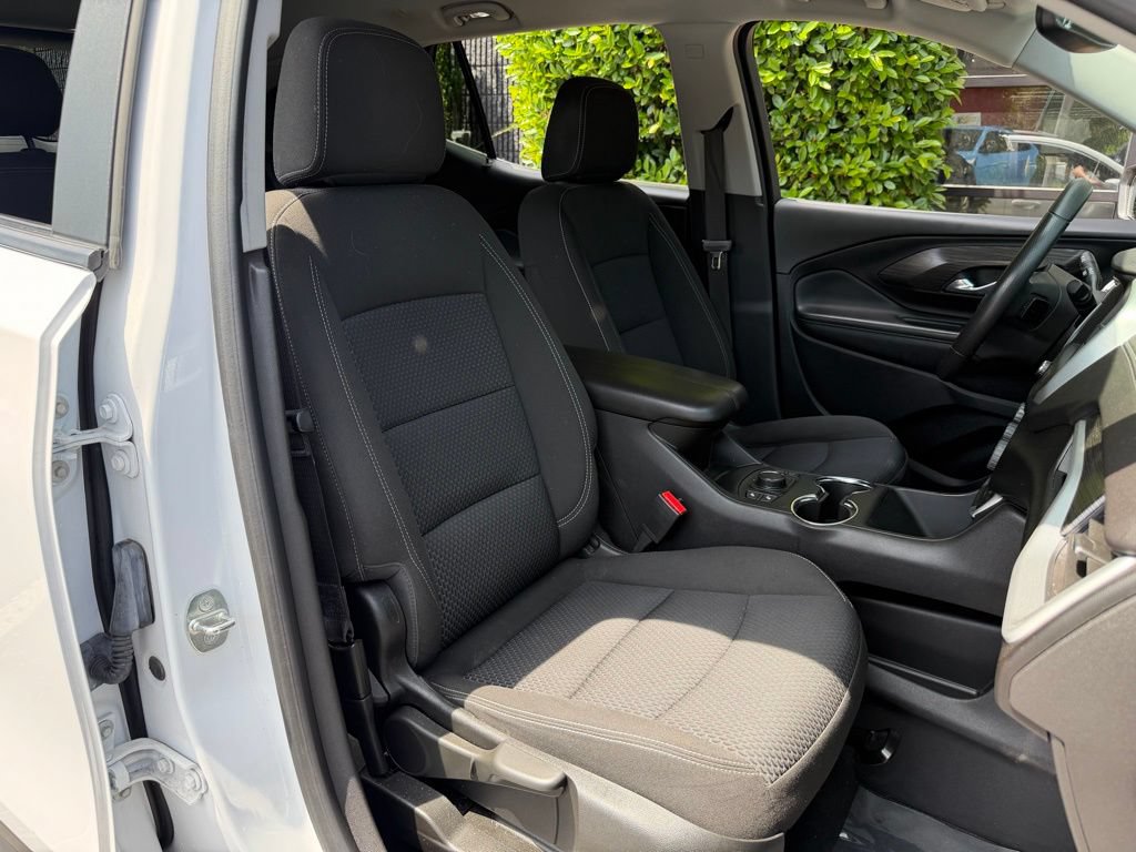 Used 2023 GMC Terrain SLE w/ Driver Convenience Package AWD/4WD image 31