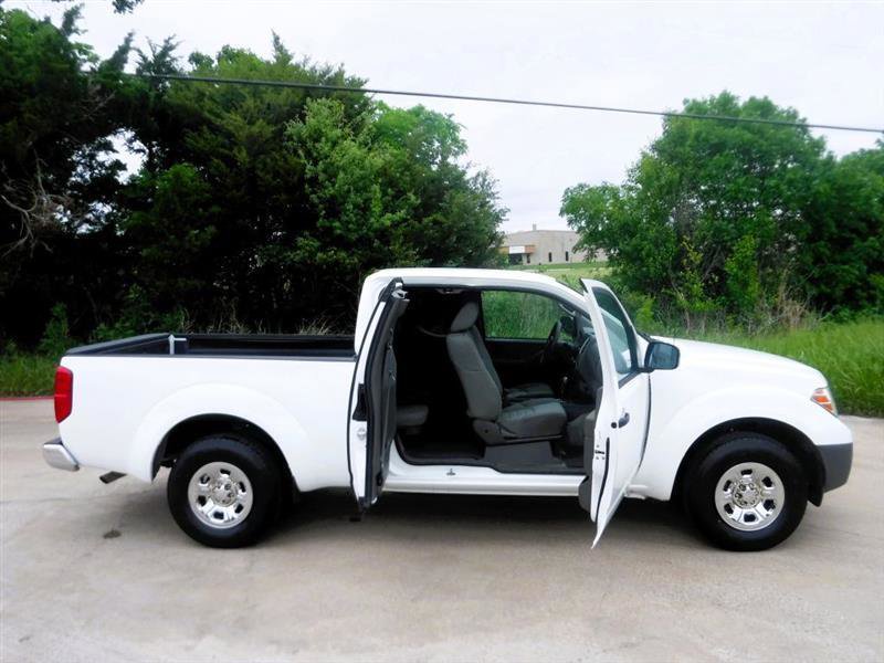 Used 2016 Nissan Frontier S RWD image 6