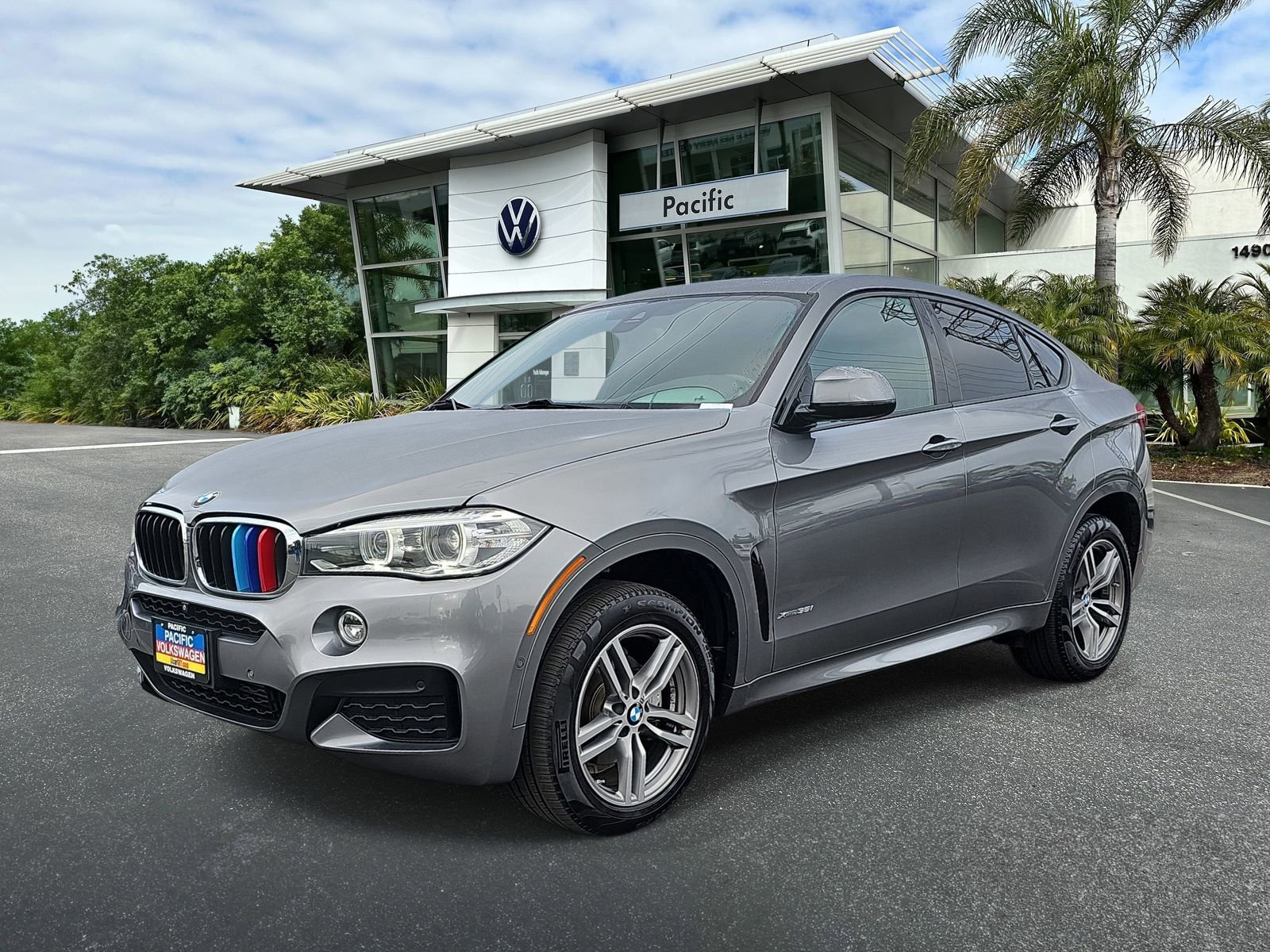 Used 2018 BMW X6 xDrive35i image 1
