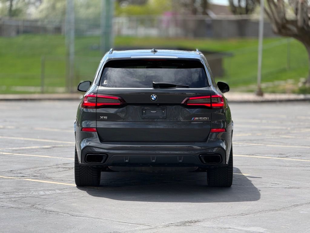 Used 2021 BMW X5 M50i w/ Executive Package AWD/4WD image 7