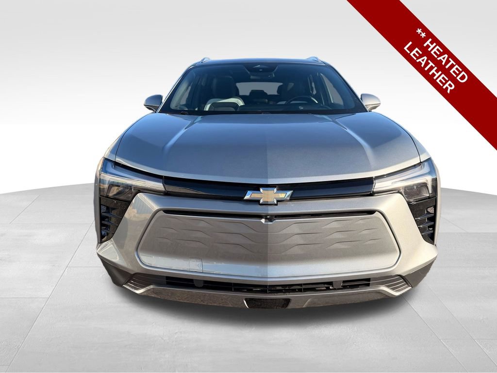 Used 2024 Chevrolet Blazer EV LT AWD/4WD image 11