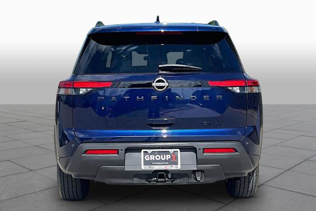 Certified 2022 Nissan Pathfinder SV w/ SV Premium Package AWD/4WD image 5