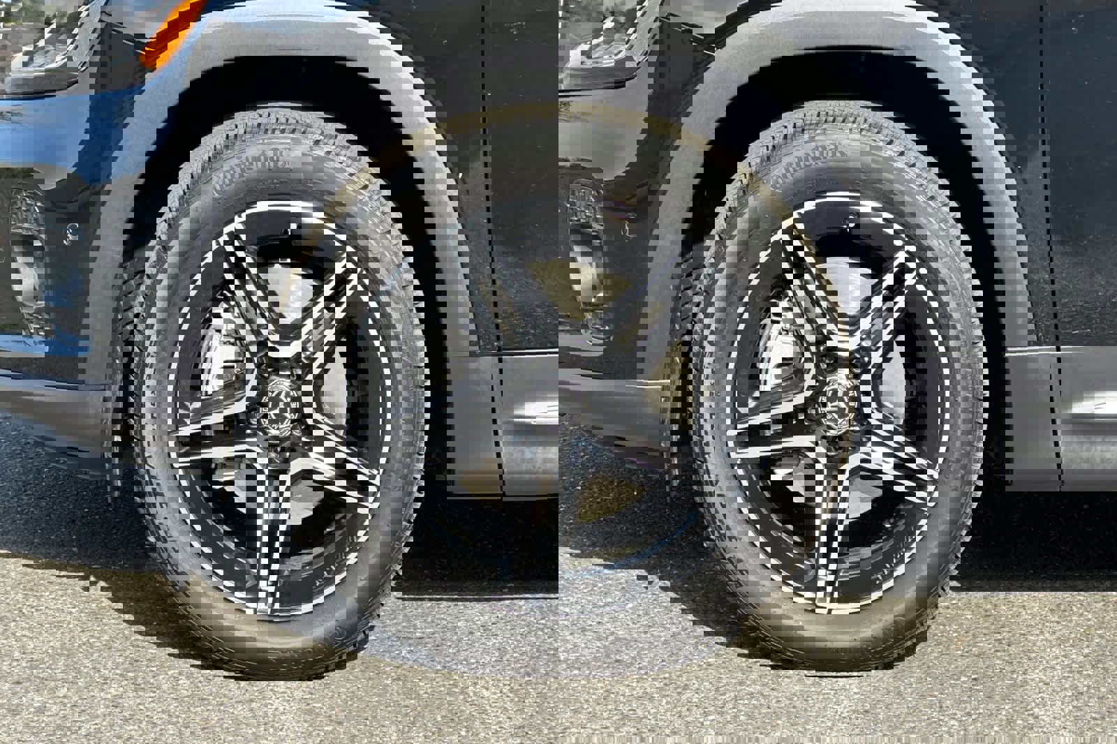 New 2026 Mercedes-Benz GLB 250 GLB 250 image 24