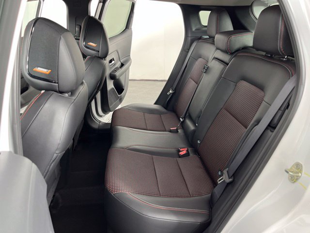 New 2026 Nissan Kicks SR w/ SR Premium Package FWD image 41