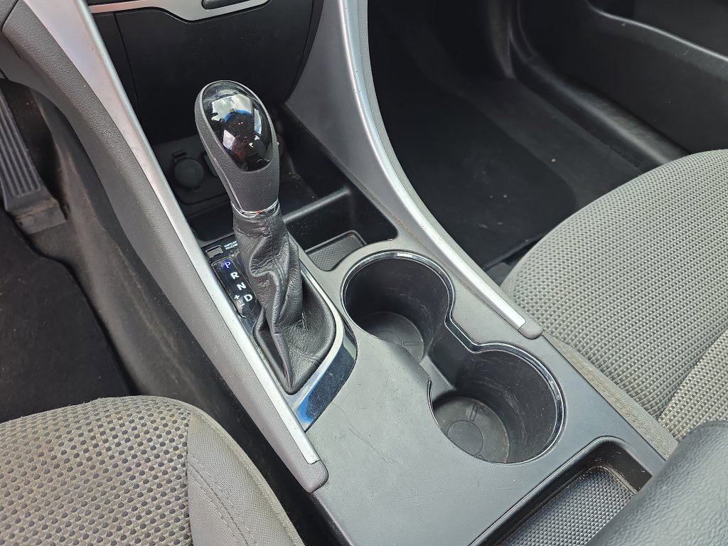 Used 2011 Hyundai Sonata GLS image 18