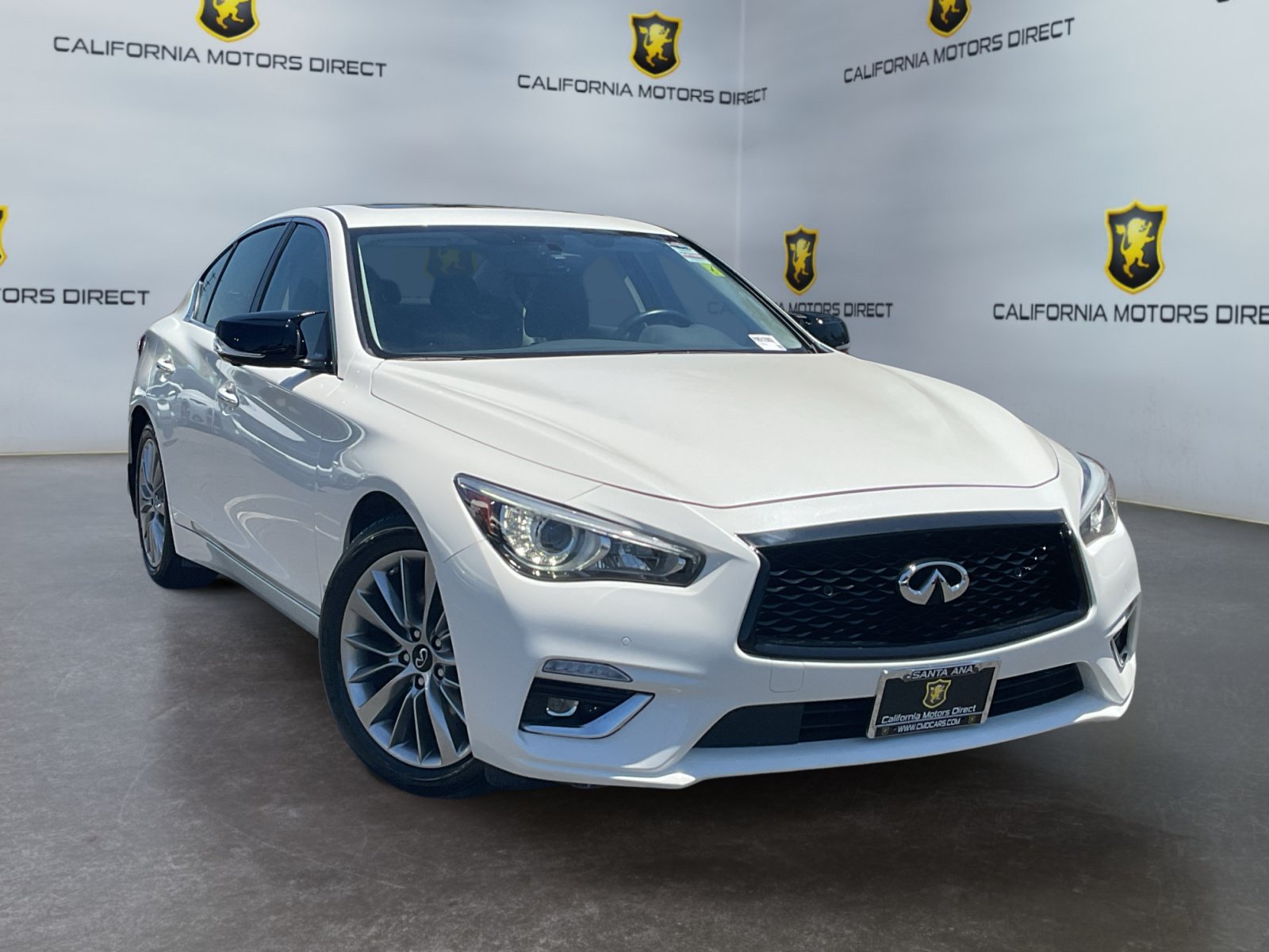 Used 2023 INFINITI Q50 Luxe w/ Cargo Package RWD image 3