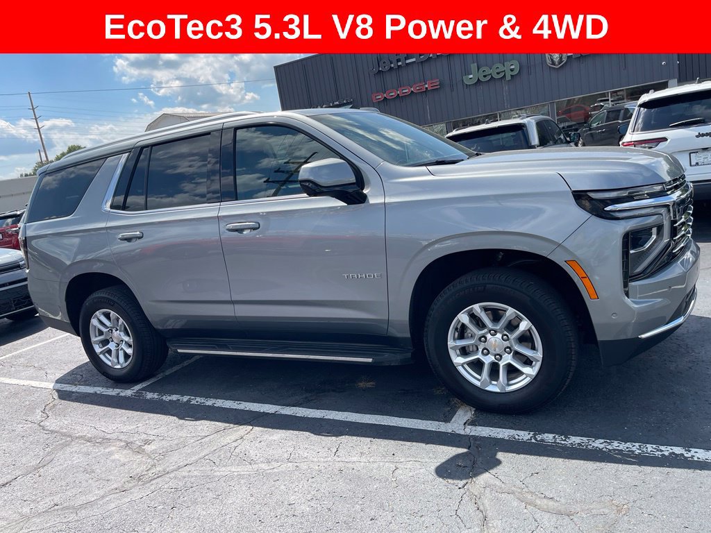 Used 2025 Chevrolet Tahoe LT AWD/4WD image 1