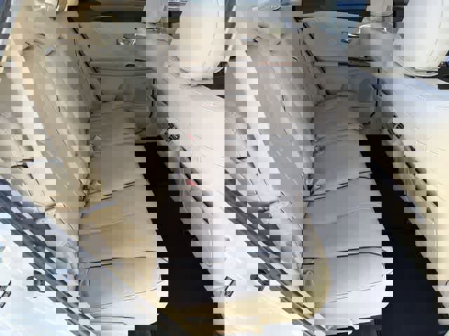 Used 2010 Toyota Venza AWD image 18