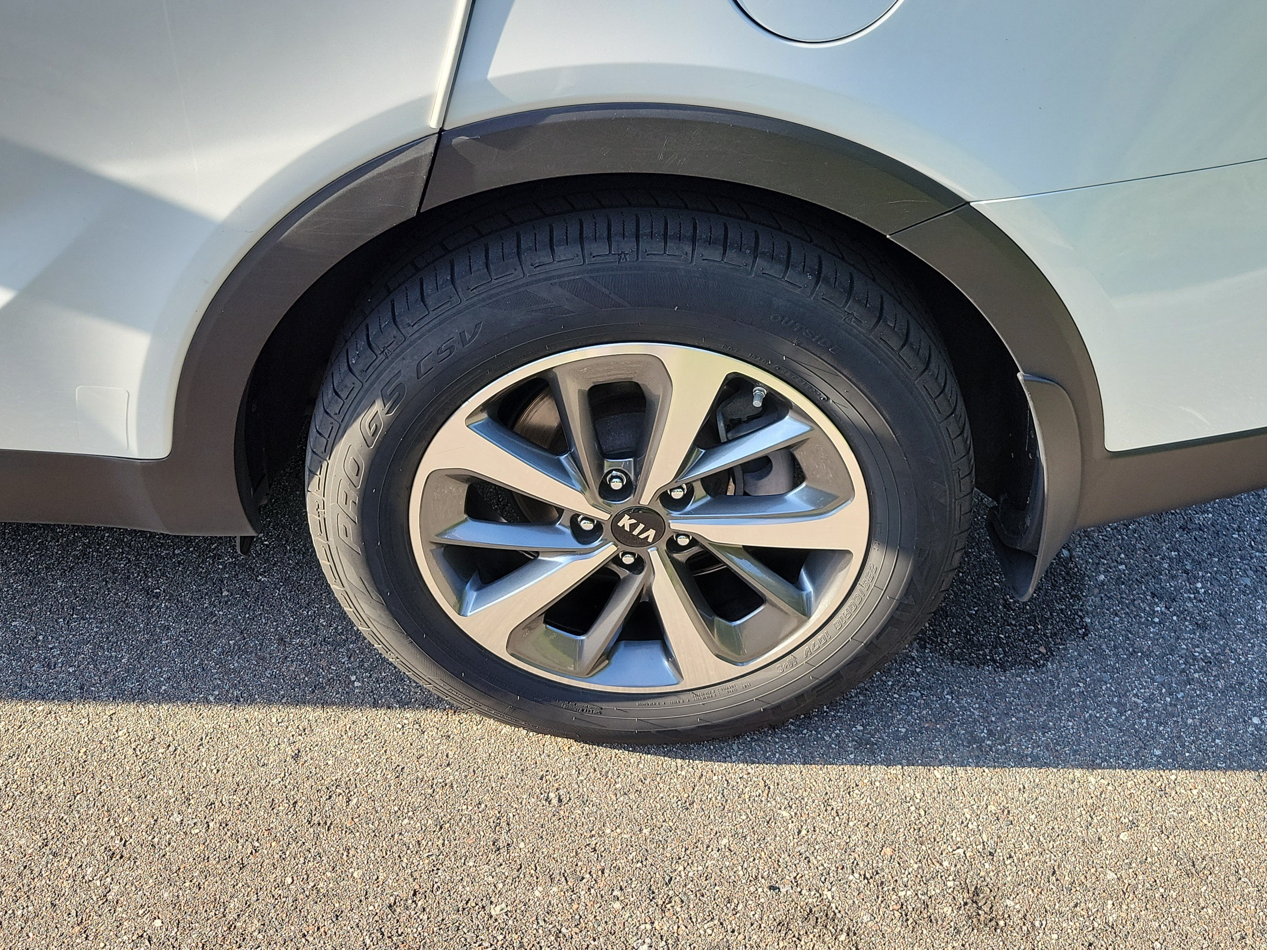Used 2019 Kia Sorento EX AWD/4WD image 41