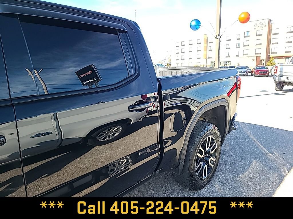 Used 2023 GMC Sierra 1500 AT4 w/ Technology Package image 5
