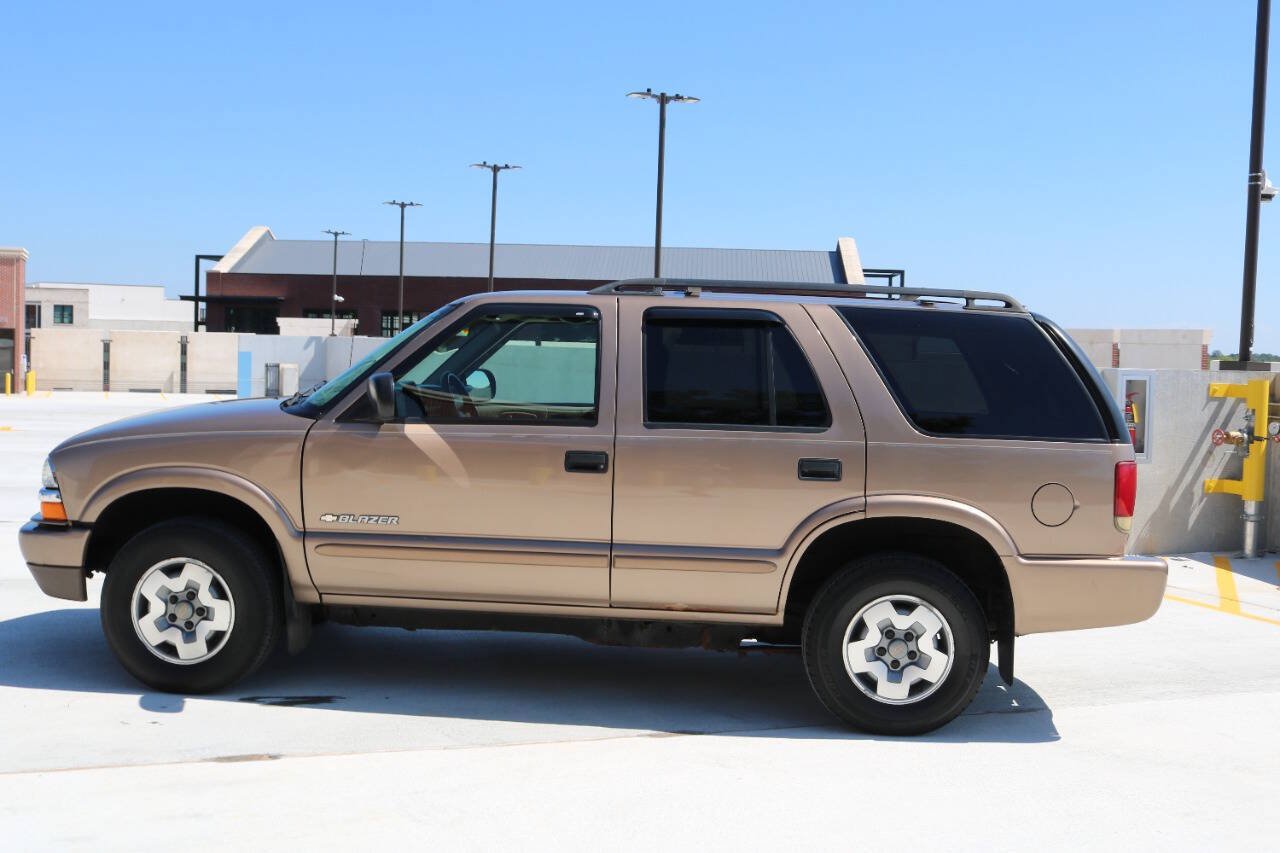 Used 2004 Chevrolet Blazer LS w/ Preferred Equipment Group AWD/4WD image 26
