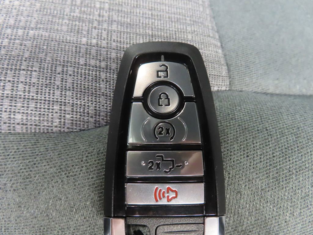 Used 2024 Ford F350 XLT w/ XLT Premium Package AWD/4WD image 58