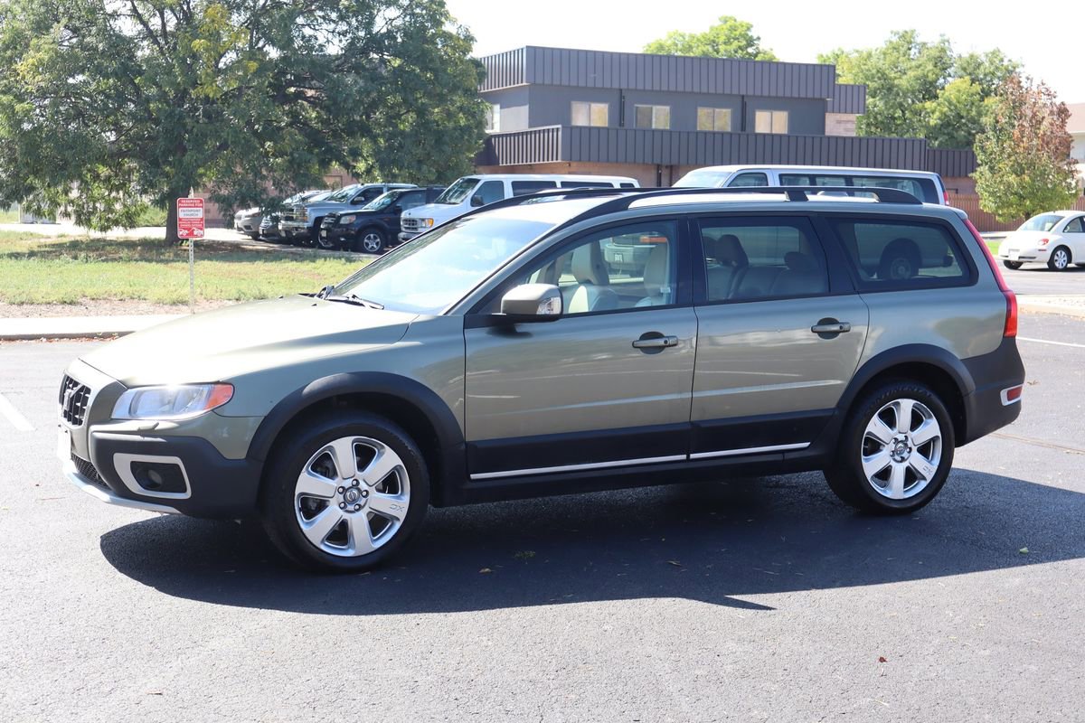 Used 2009 Volvo XC70 T6 image 10
