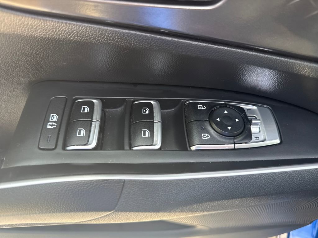 Used 2022 Kia Sorento S image 15