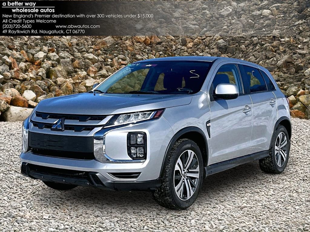 Used 2022 Mitsubishi Outlander Sport ES image 1