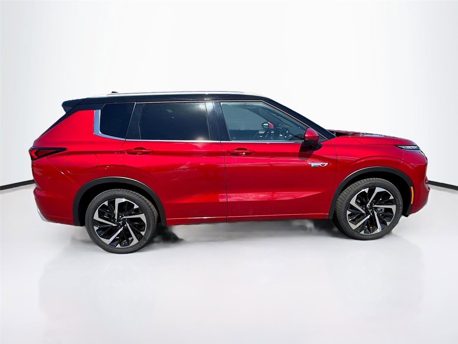 New 2025 Mitsubishi Outlander SEL image 8