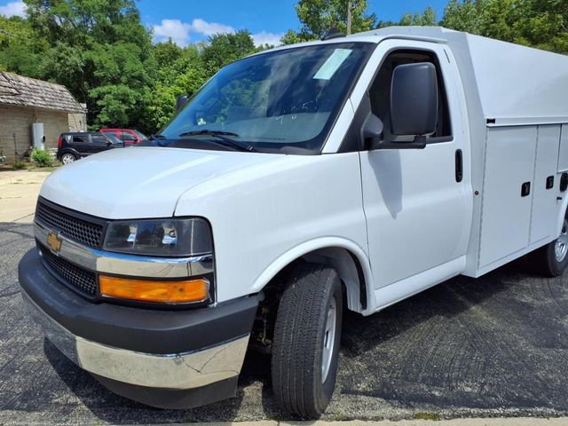 New 2025 Chevrolet Express 3500 w/ Power Convenience Package image 15