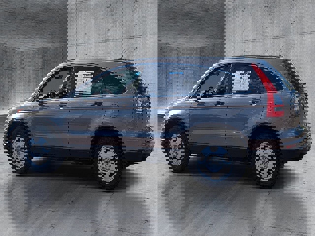 Used 2011 Honda CR-V LX image 3