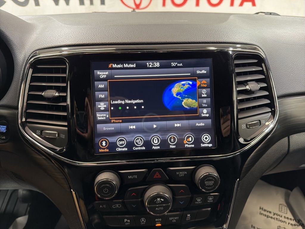 Used 2019 Jeep Grand Cherokee Altitude image 29