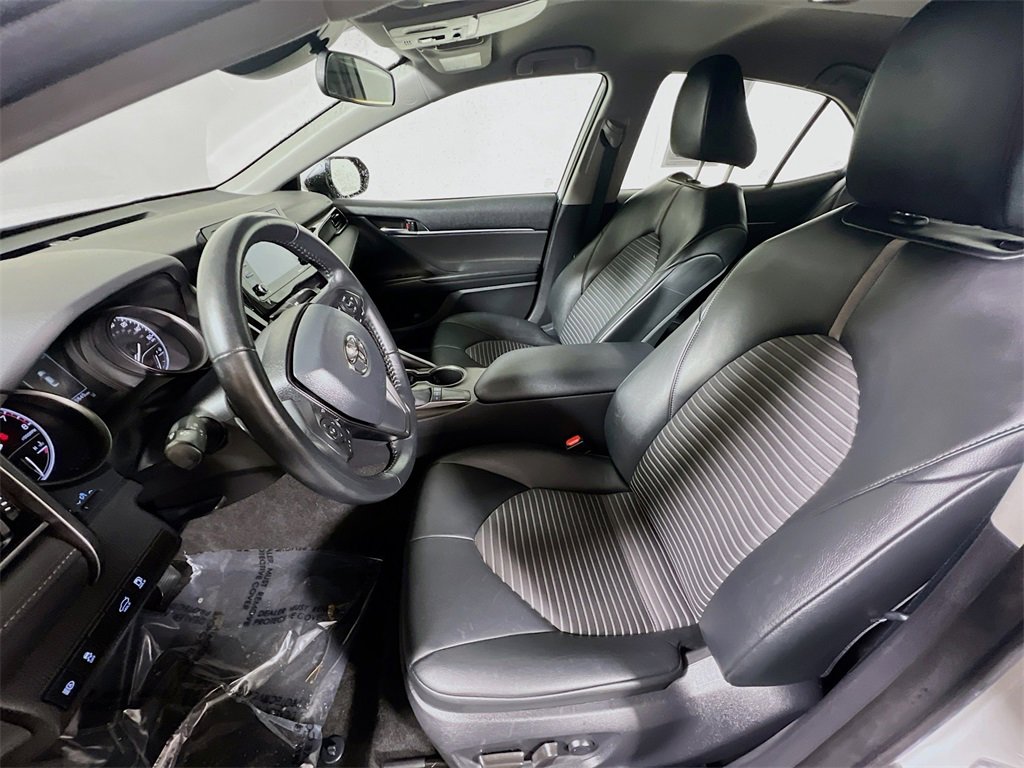 Certified 2022 Toyota Camry SE image 19