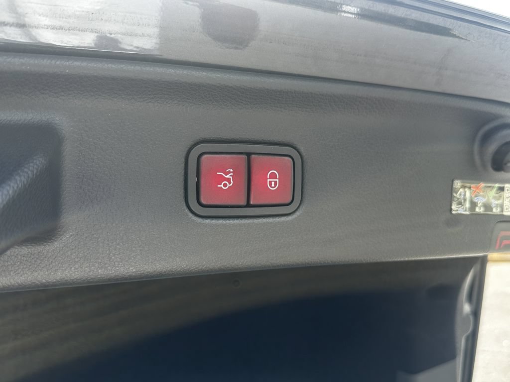 Certified 2023 Mercedes-Benz S 580e 4MATIC Sedan image 22