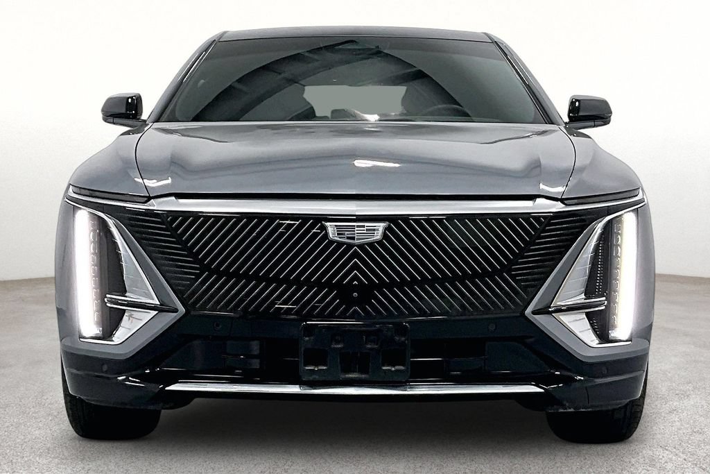 Used 2023 Cadillac Lyriq 2WD image 4