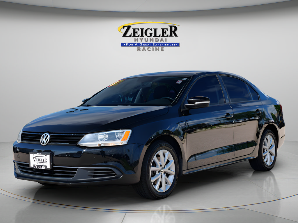 Used 2012 Volkswagen Jetta SE FWD image 3