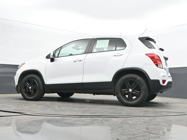 Used 2020 Chevrolet Trax LS FWD image 28